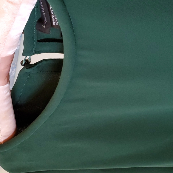 Lord & Taylor Emerald Green Blouse - Picture 4 of 5